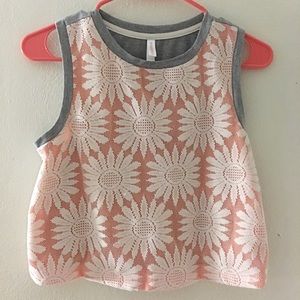 Floral Tank 🌸 Xhilaration size Medium